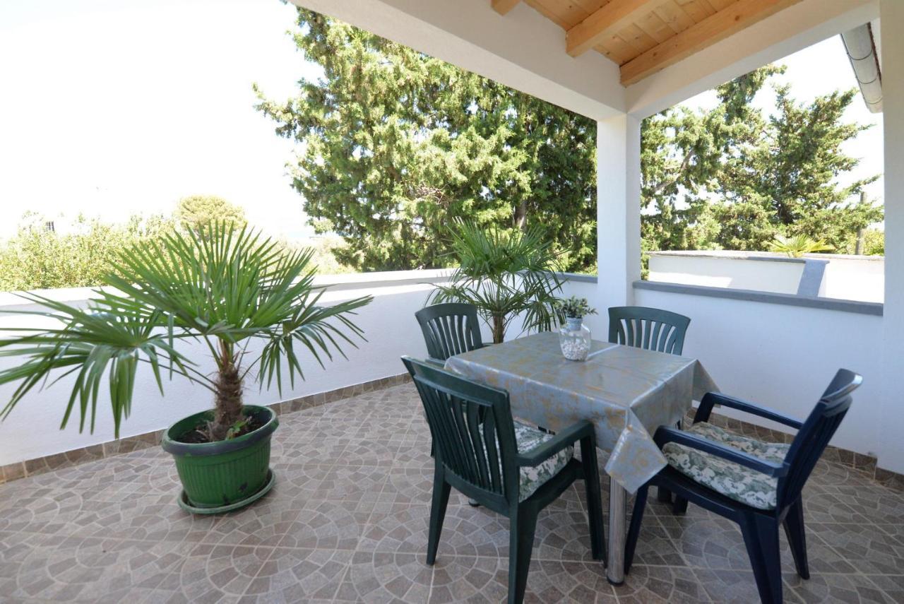 Apartment Zena Murter Luaran gambar