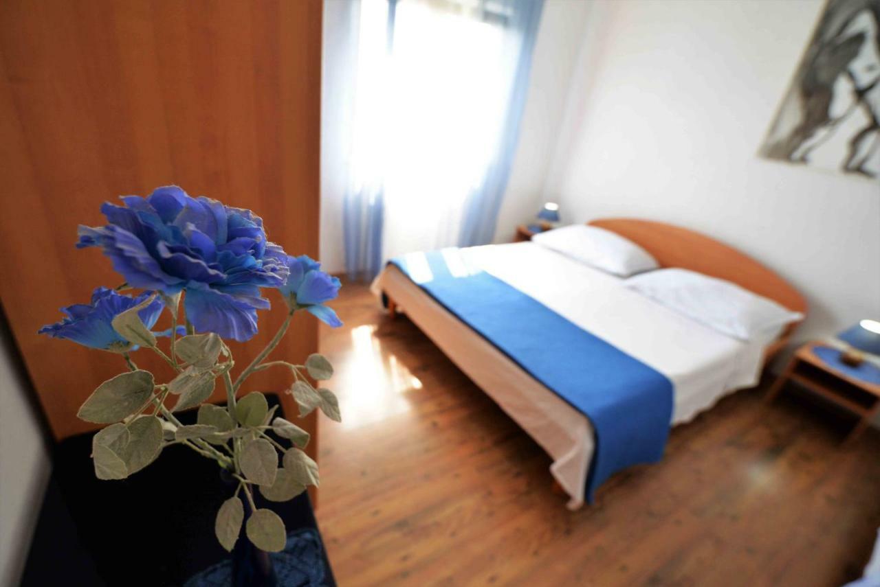 Apartment Zena Murter Luaran gambar